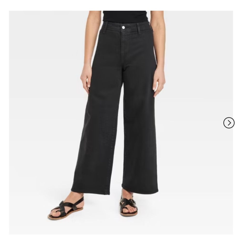 Universal Thread wide leg ankle jeans; GUC, size 8